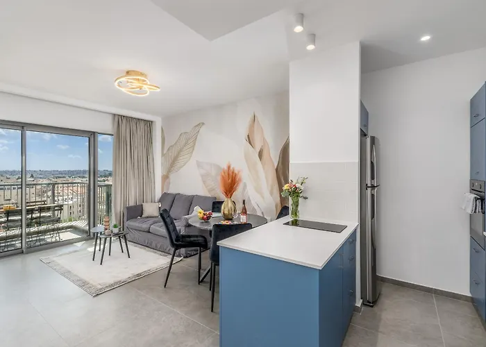 Savyon View-Sunny 1Bdr & Balcony Sea-U Jerusalem