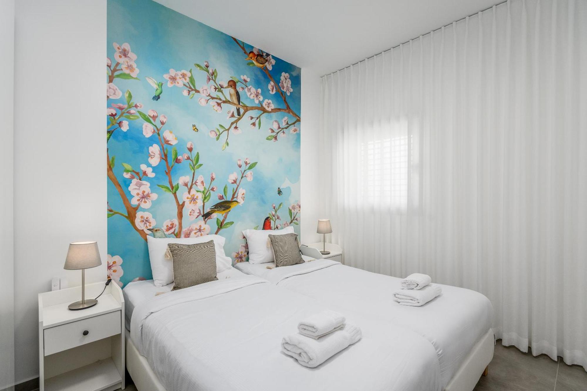 Savyon View-sunny 1bdr & Balcony Sea-u Appartamento